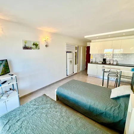 Las Flores Nice Studios * Playa de las Americas (Tenerife)